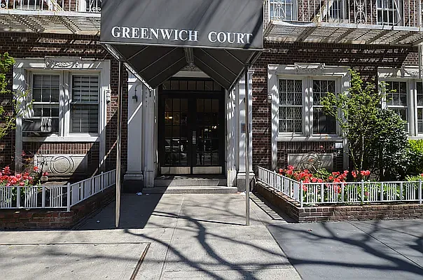 Rented by Manhattan Realty Group | media 1