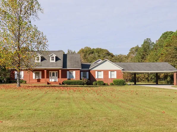 810 Blackman Rd, Dothan, AL 36301