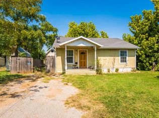 501 W Pine St, West, TX 76691