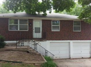 4613 NE 46th Ter, North Kansas City, MO 64117