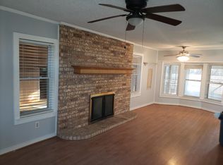 297 S Skyline Ct, Cresson, TX 76035