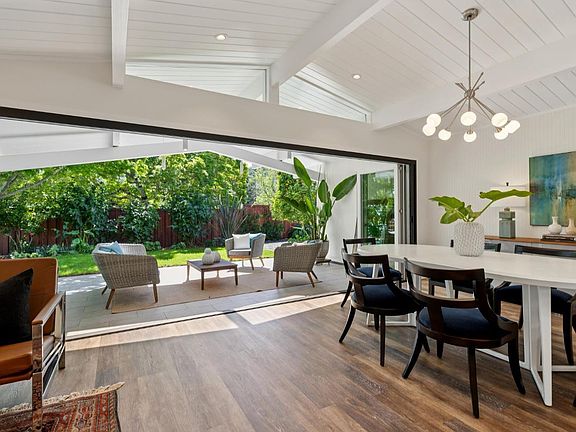 3rd image of 839 Greenberry Lane