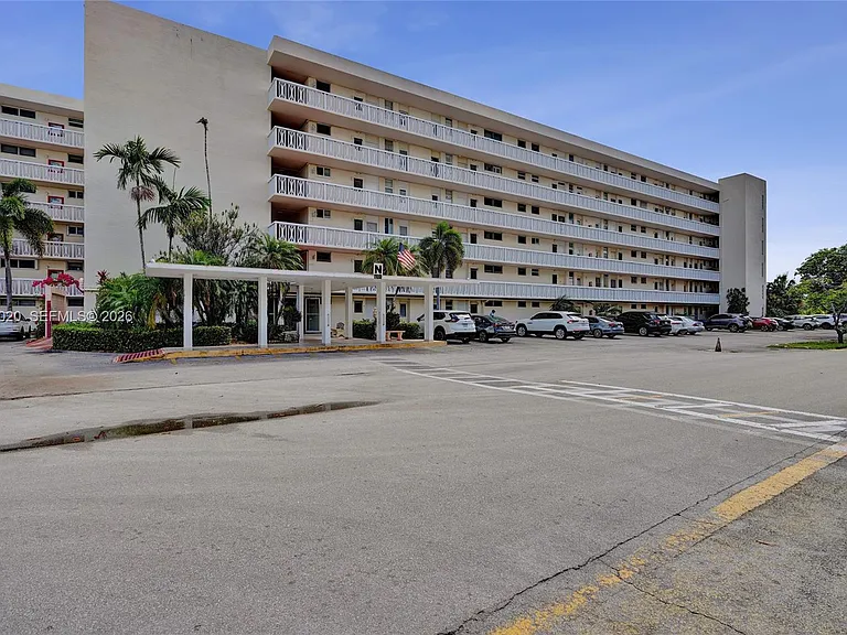 2920 Point East Dr #N408 — Photo 33