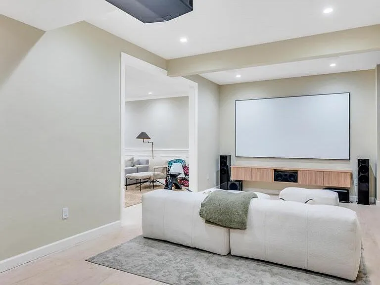 2244 Noyac Rd — Photo 46