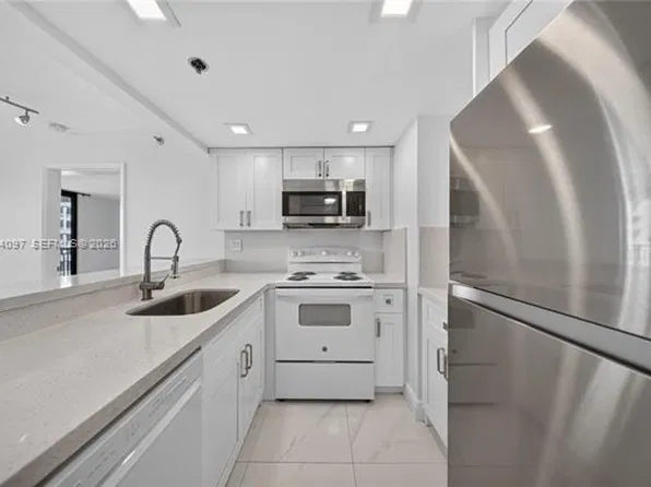 540 Brickell Key Dr #Cu-916, Miami, FL 33131