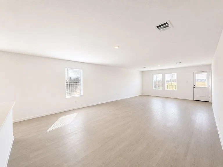 3132 Wild Dunes Dr — Photo 9