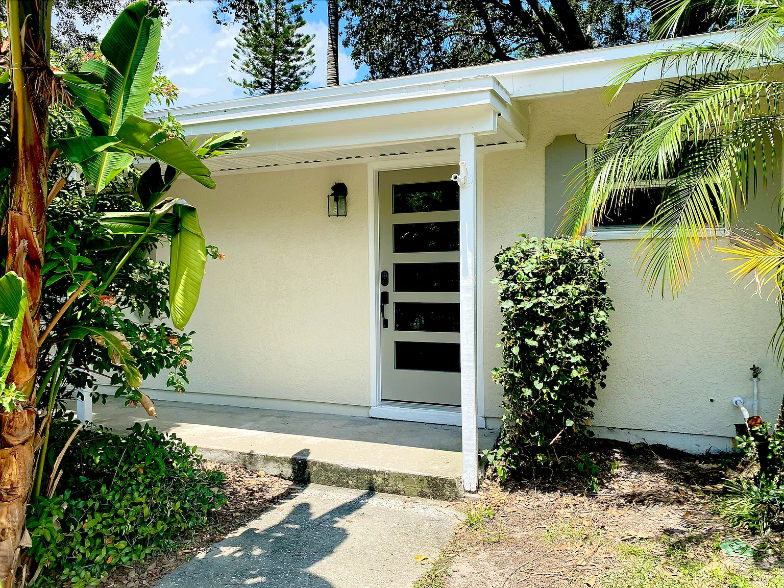 4 bed, 1152 sqft, $4,500 — Photo 3