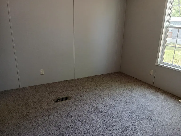 111 Orchid Dr #111 — Photo 5