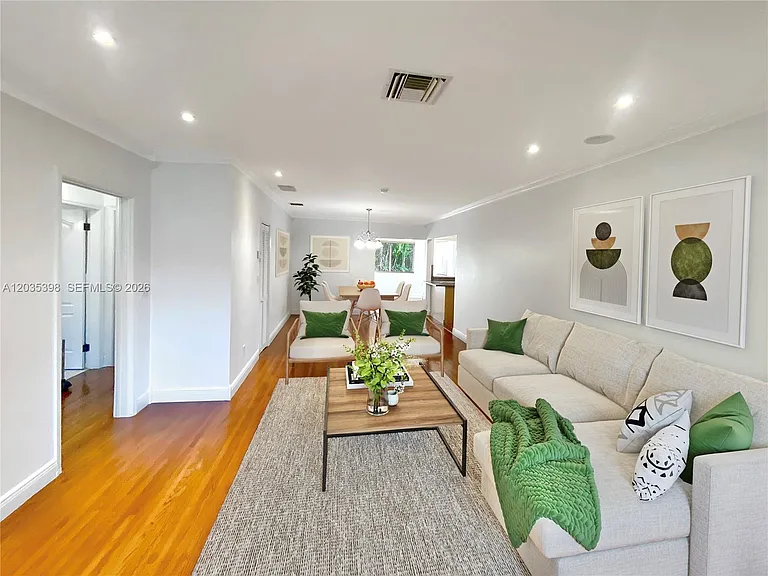 155 Ponce De Leon Blvd — Photo 4