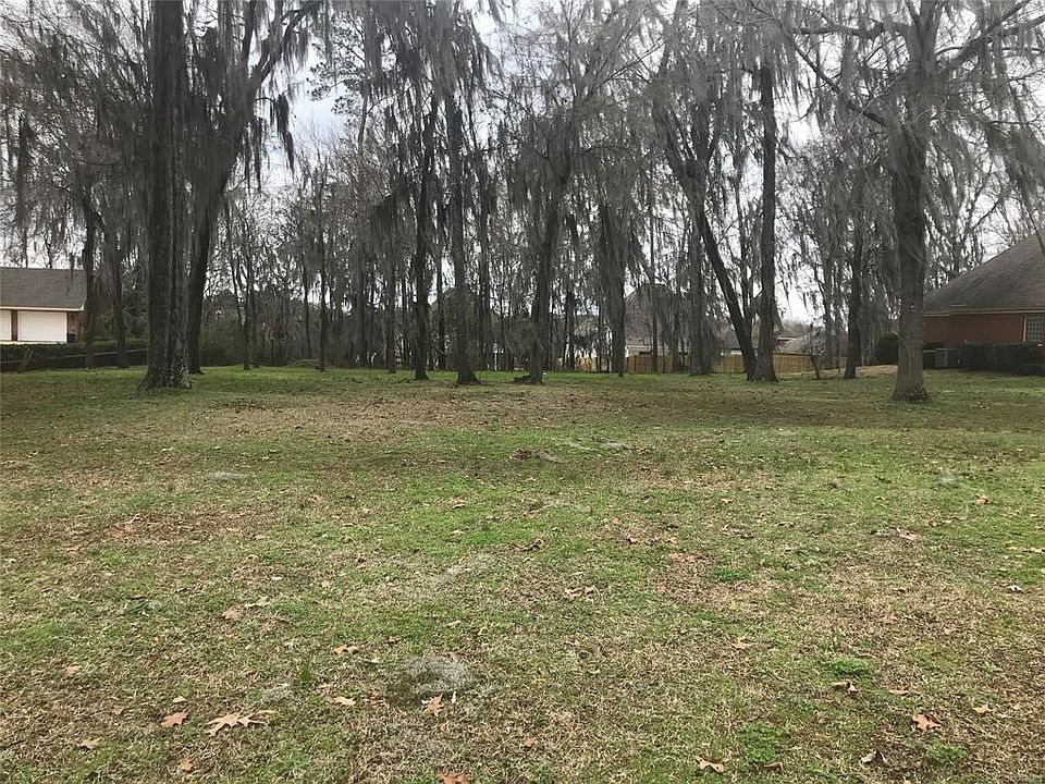 2nd image of 8236 Mossy Oak Dr
