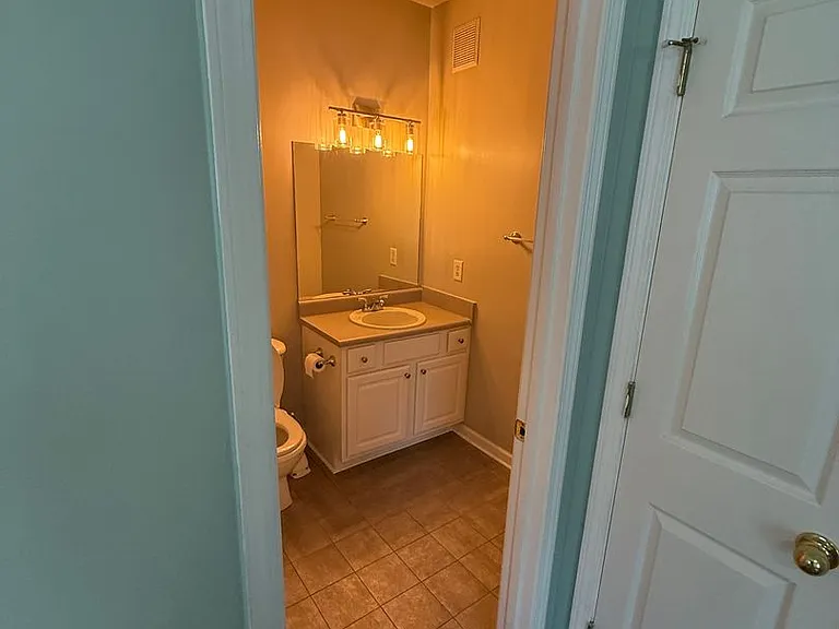 9201 Walden Park Dr — Photo 30