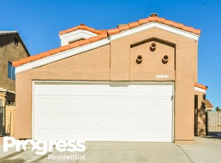 5760 Cinnabar Ave, Las Vegas, NV 89110