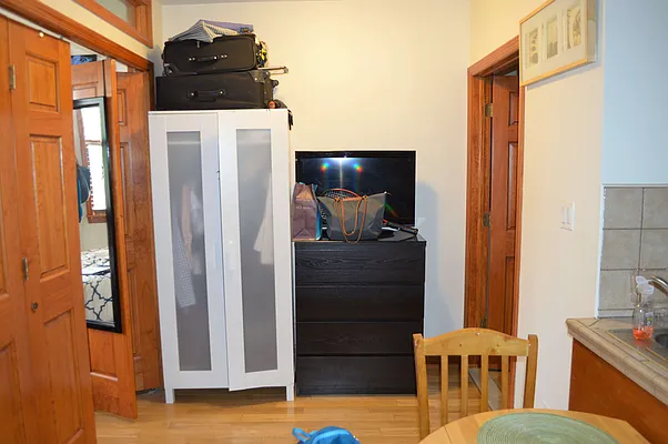 Rented by OvCo Realty | media 33