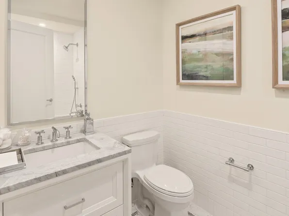 100 Claremont Avenue image 9 of 20