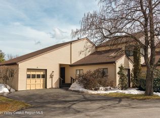 31 Pond Park Road, Woodstock, NY