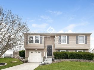 2708 Buggywhip Ln, Columbus, OH 43207