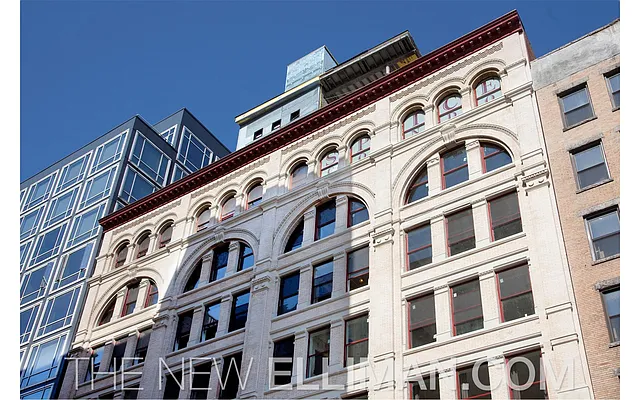 Sold by Douglas Elliman | media 35