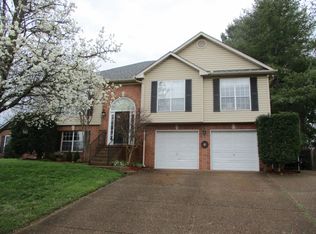 808 Raleigh Ct, Old Hickory, TN 37138