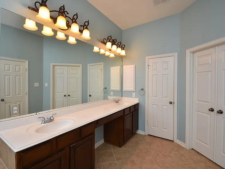 10 Renoir Trail Pl — Photo 38