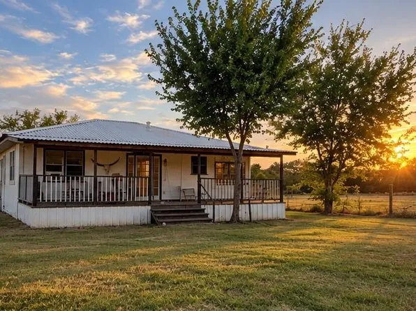 875 Shupak Rd, Bellville, TX 77418