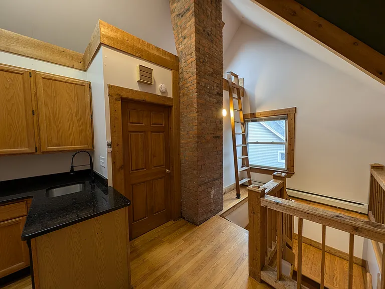 11 Thayer St #3 — Photo 14