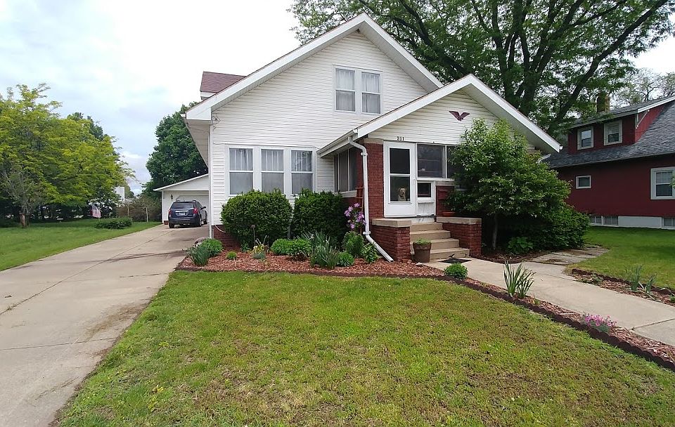 1st image of 311 E South St
