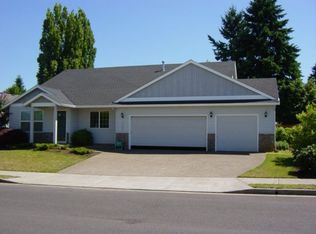 15084 Persimmon Way, Oregon City, OR
