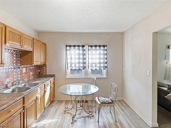 5th image of 4025 E 144th St