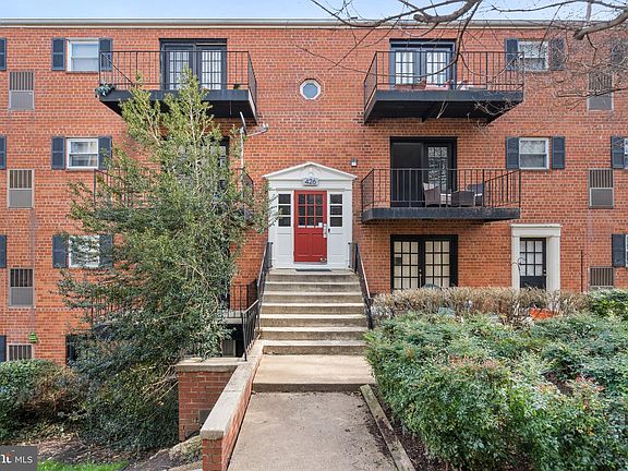 2nd image of 426 N Armistead St APT 203