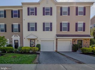 14 Faraday Ct, Morton, PA 19070