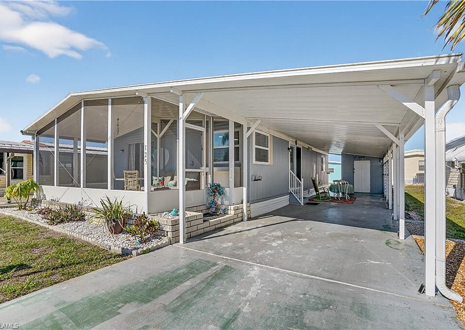 1st image of 125 Kim Dr #125