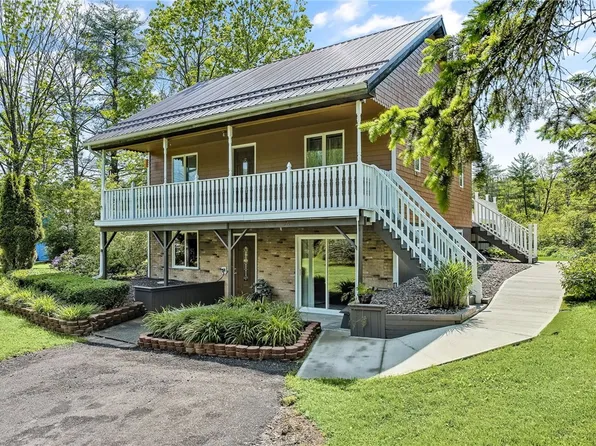 16 Leisure Ln, Freeville, NY 13068