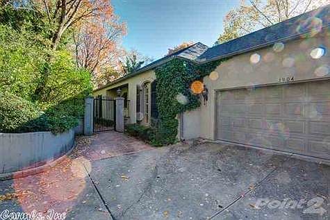 1st image of 1904 Country Club Ln