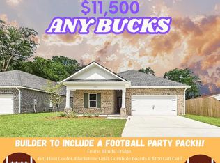 1472 Cypress St, Niceville, FL 32578