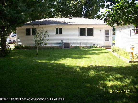 4th image of 1019 S Eugenia Dr