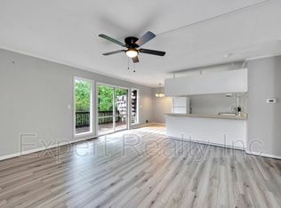 3425 Mountainside Rd, Vestavia, AL 35243