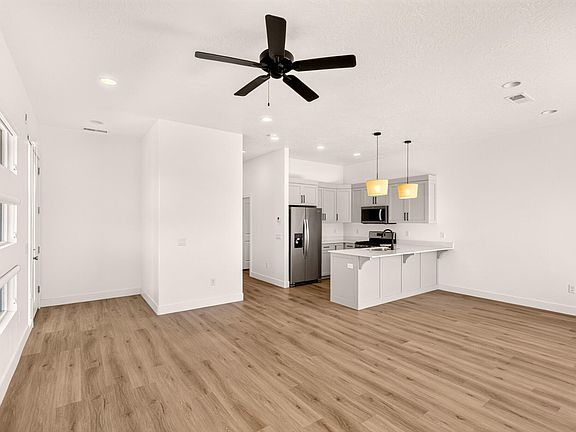 4th image of 2698 E Rain Tree St