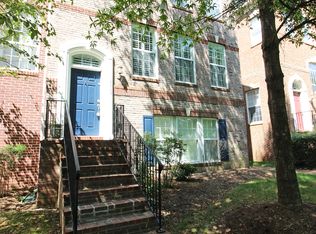 8009 Reserve Way, Vienna, VA 22182