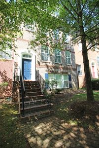 8009 Reserve Way, Vienna, VA, 22182