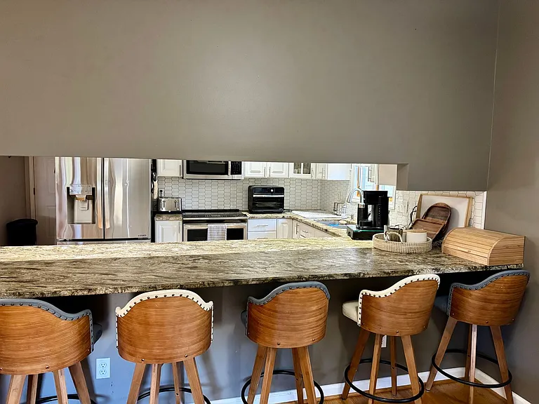 601 Leisure Ln — Photo 17