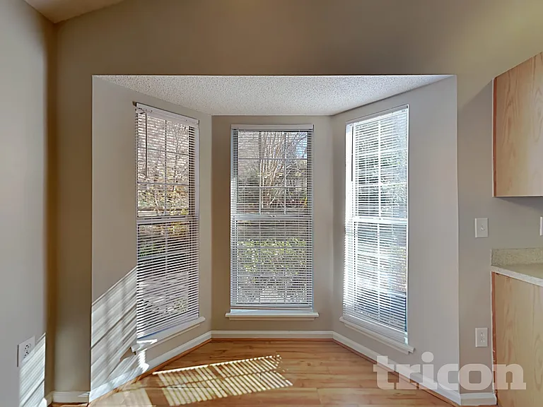 5207 Hedgecrest Pl — Photo 8