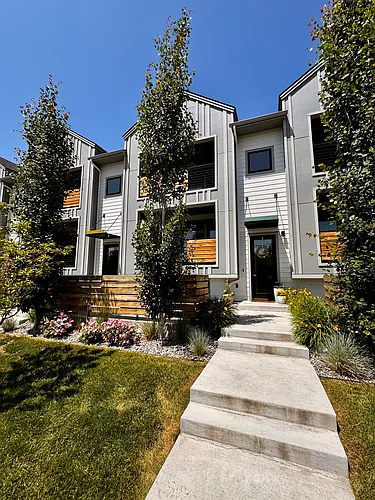311 W Peach St #2 Photo 1