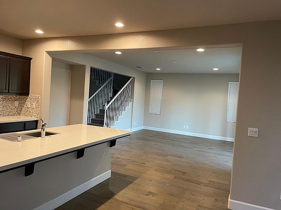 Kitchen to living room