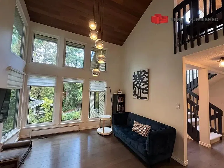 5620 Larson Pl — Photo 8