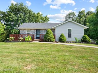 1968 Halifax Rd, Holts Summit, MO 65043