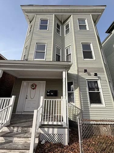 181 Norfolk St #1 Photo 1