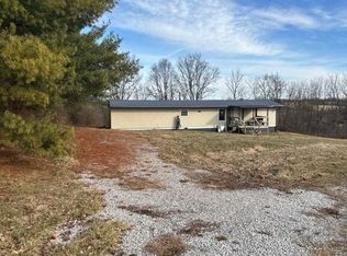 664 Coakley Ln, Smithfield, KY 40068