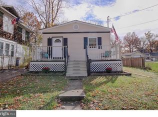 117 W Evergreen Ave, Somerdale, NJ 08083