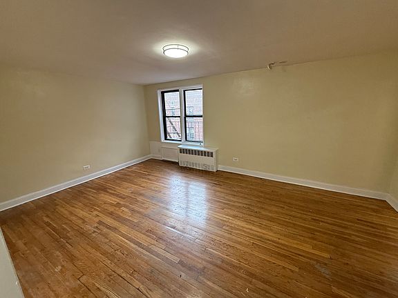 3rd image of 14470 41st Ave APT 2N