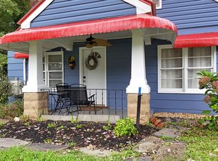 742 Hillcrest Dr, Mc Caysville, GA 30555